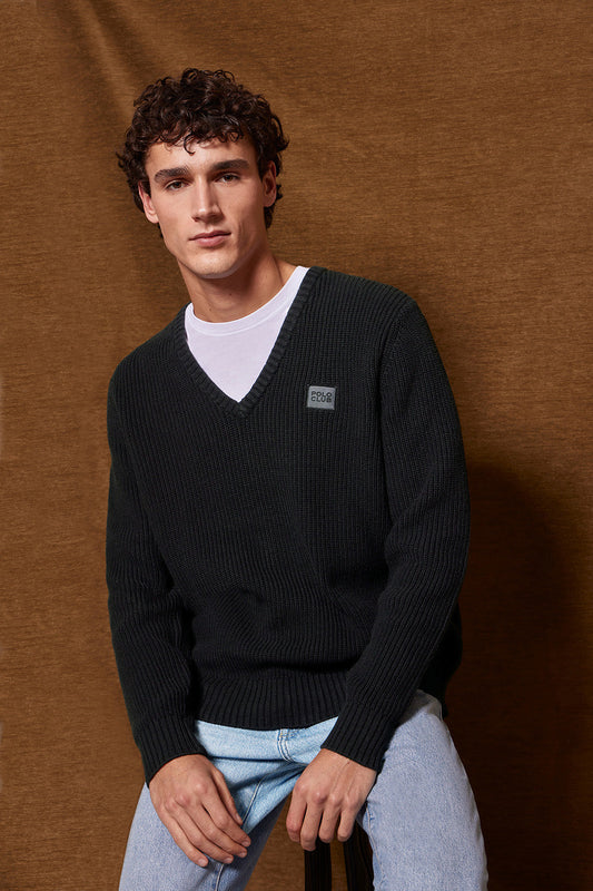 Black 9-gauge knit jumper with Polo Club detail