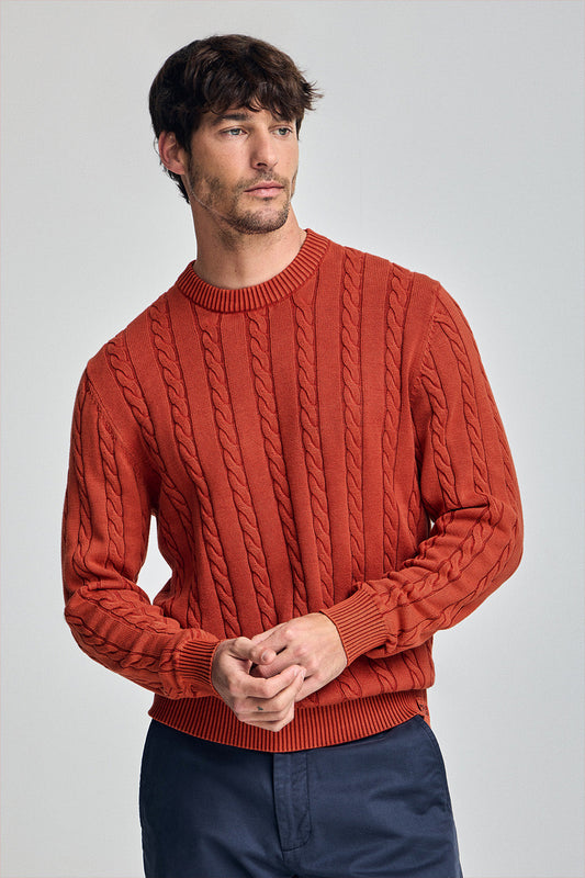 Reddish garment-dye cable-knit jumper with embroidered logo